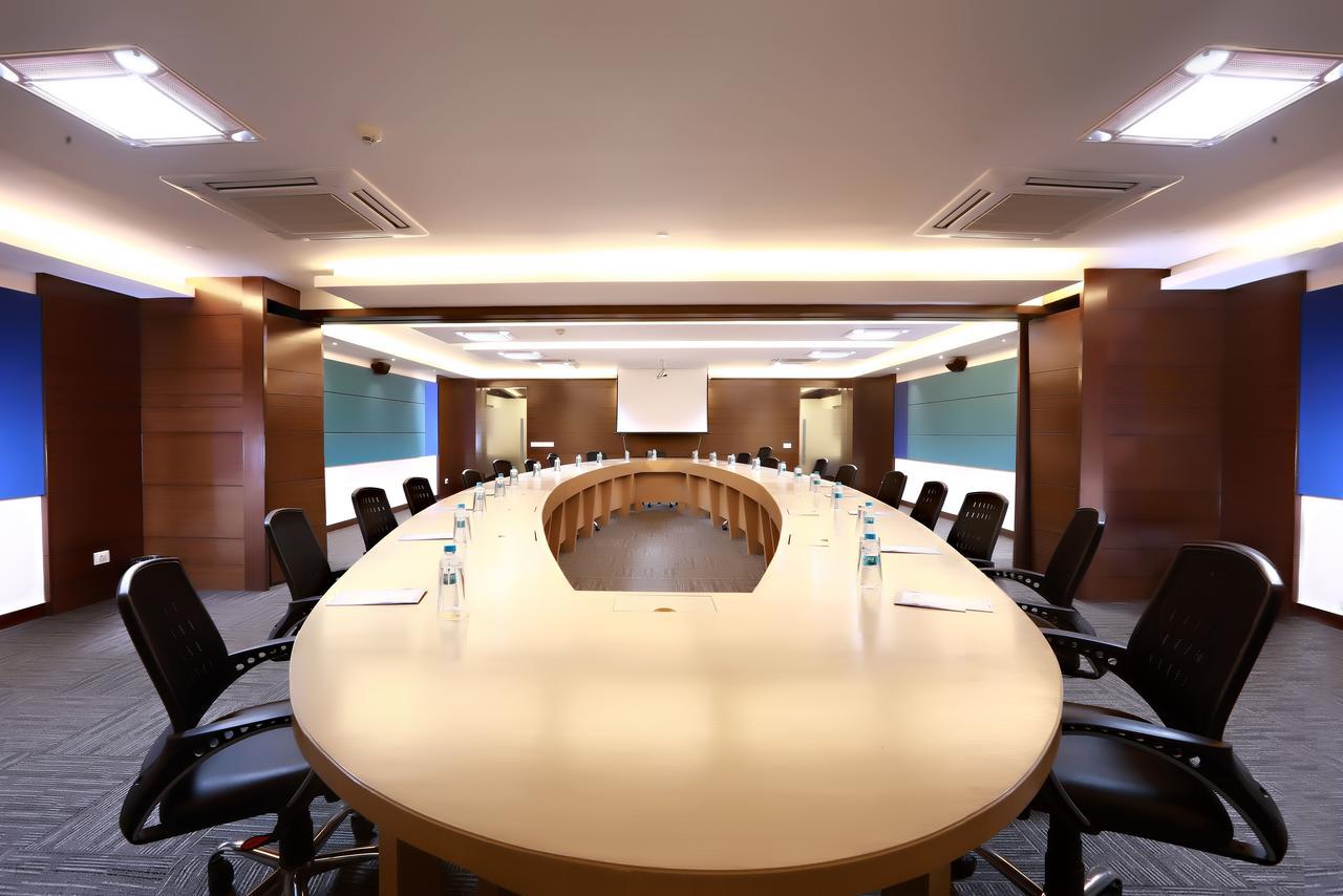 Hotel Patliputra Continental Patna  Bagian luar foto