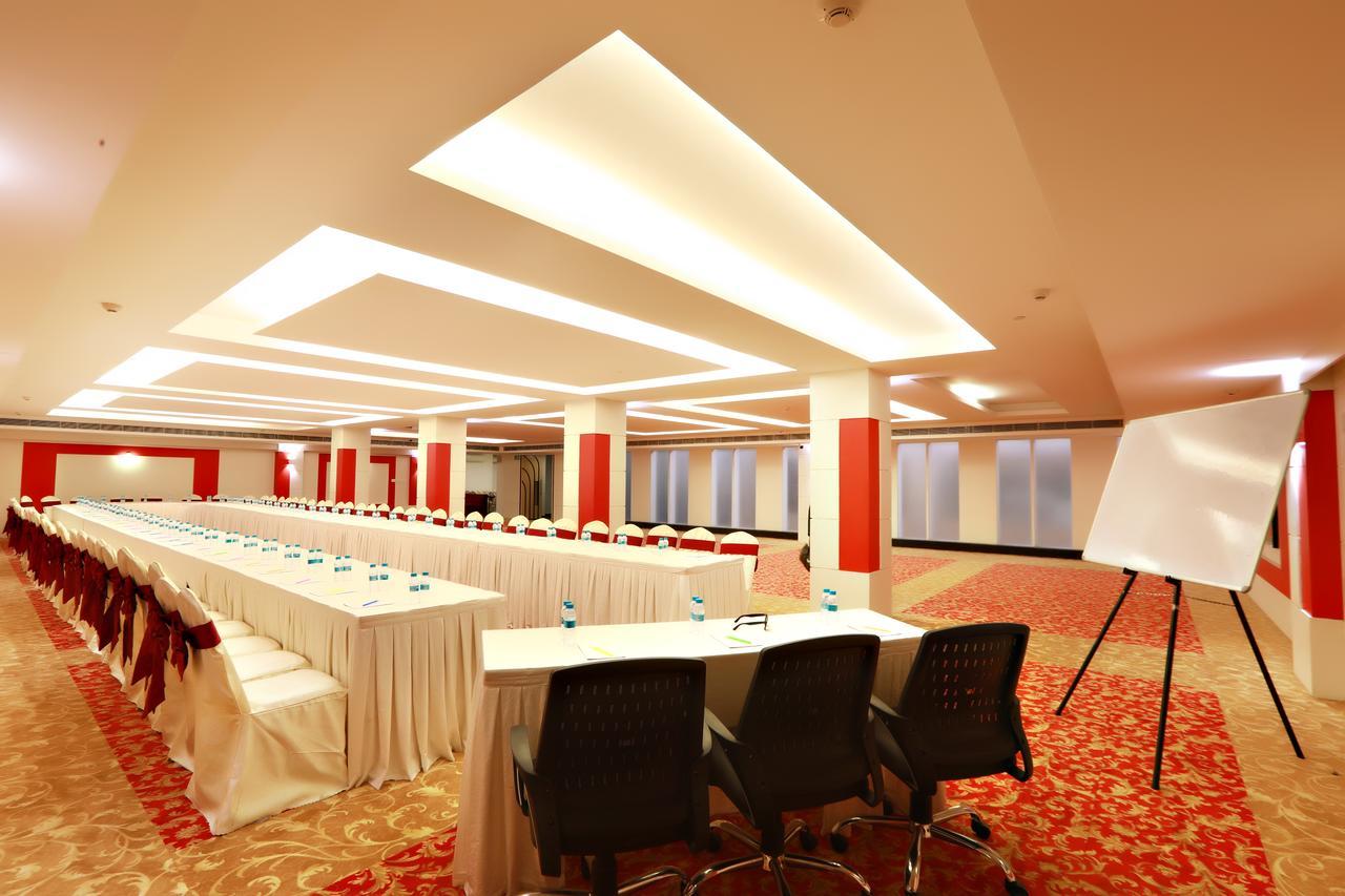 Hotel Patliputra Continental Patna  Bagian luar foto