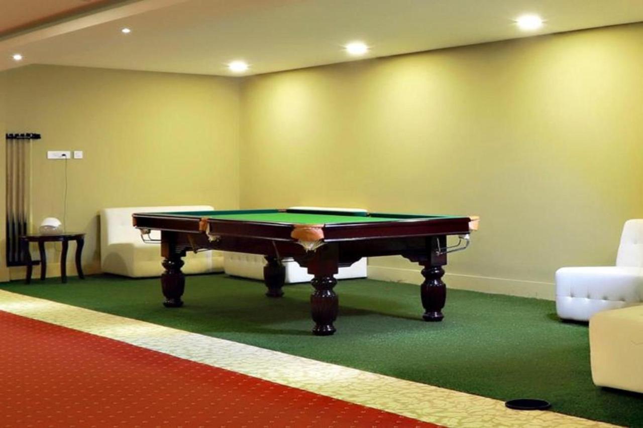 Hotel Patliputra Continental Patna  Bagian luar foto